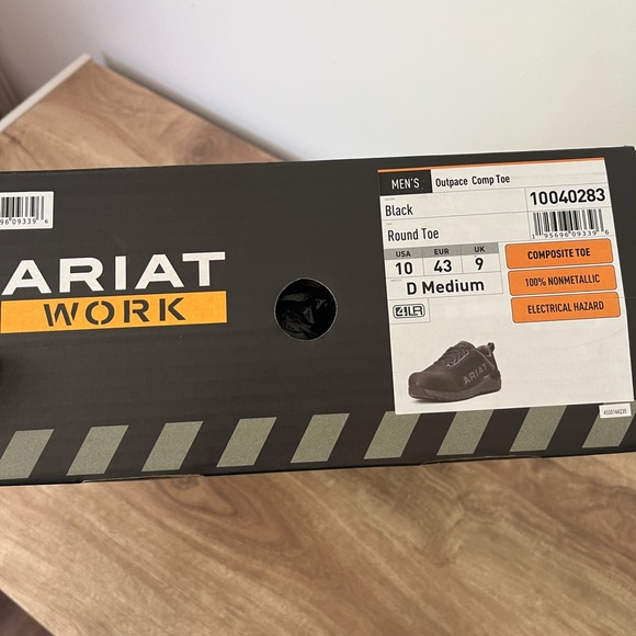 SOLD 💕 Ariat Men's Outpace Black Composite Toe Sneakers 10040283 - Picture 13 of 16